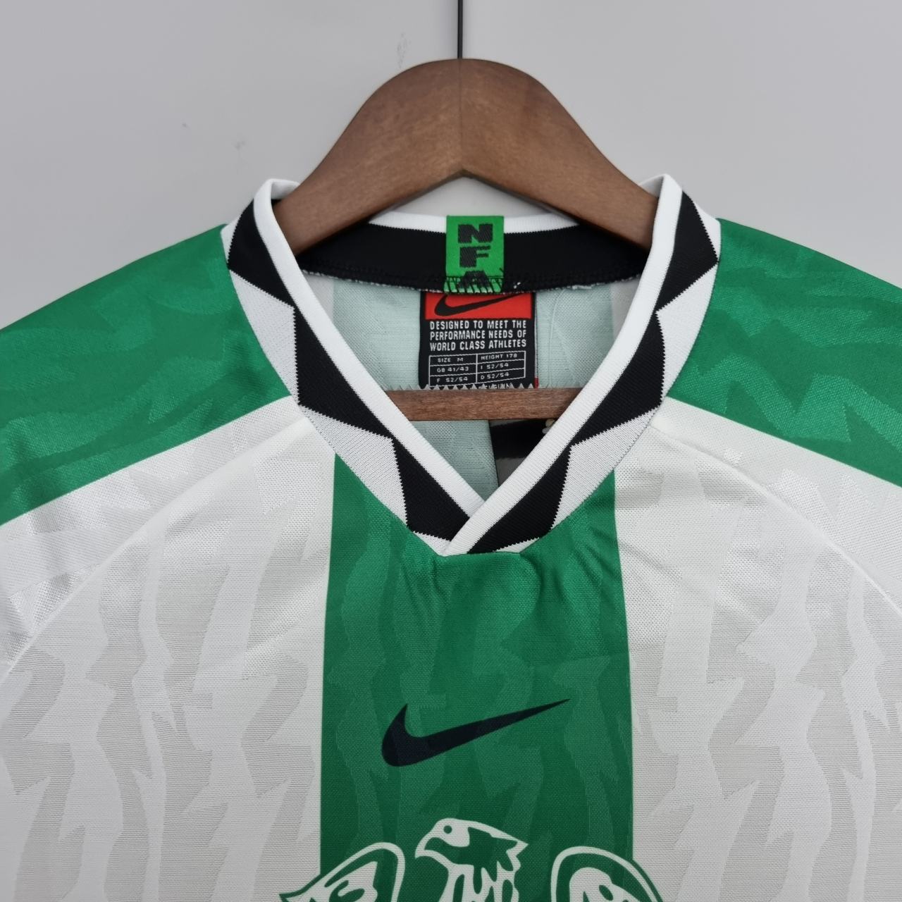 Retro Nigeria 1996 ( Sân Khách )