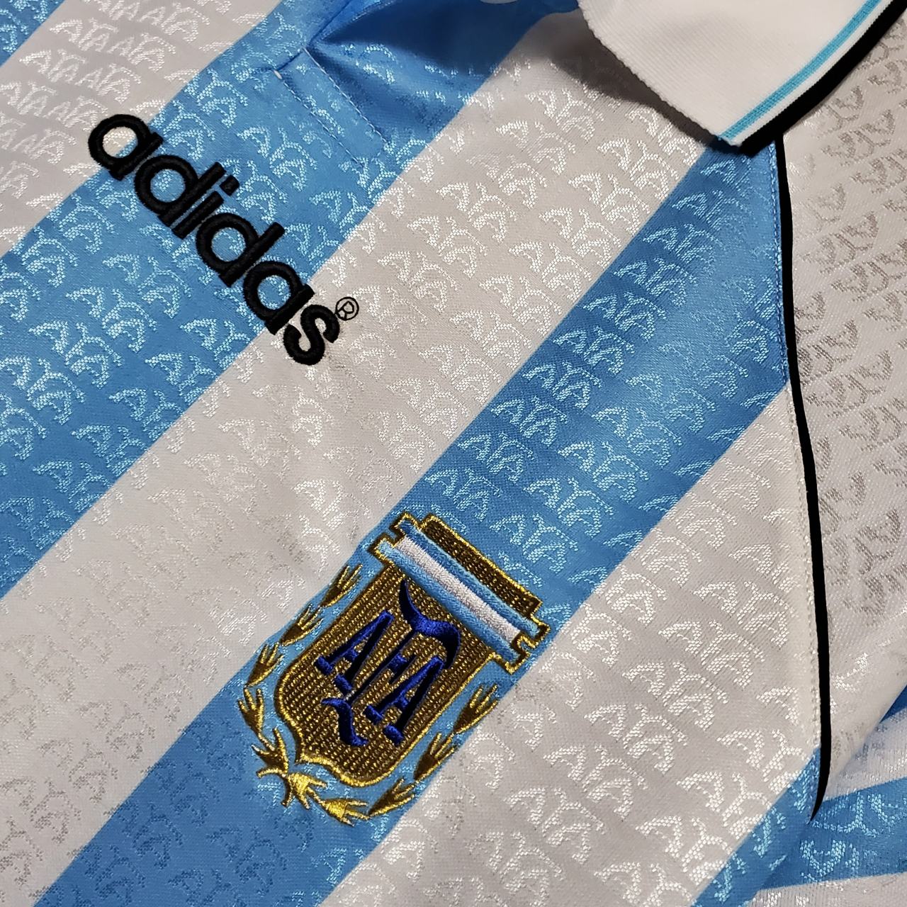 Retro Argentina 1996 ( Sân Nhà )