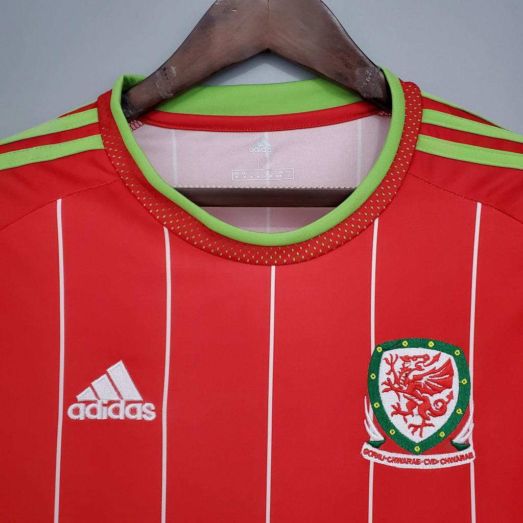 Retro Wales 2015 ( Sân Nhà )
