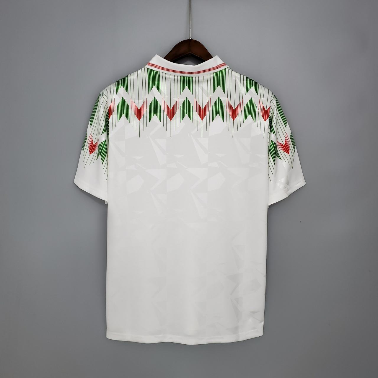 Retro Wales 1990 ( Sân Khách )