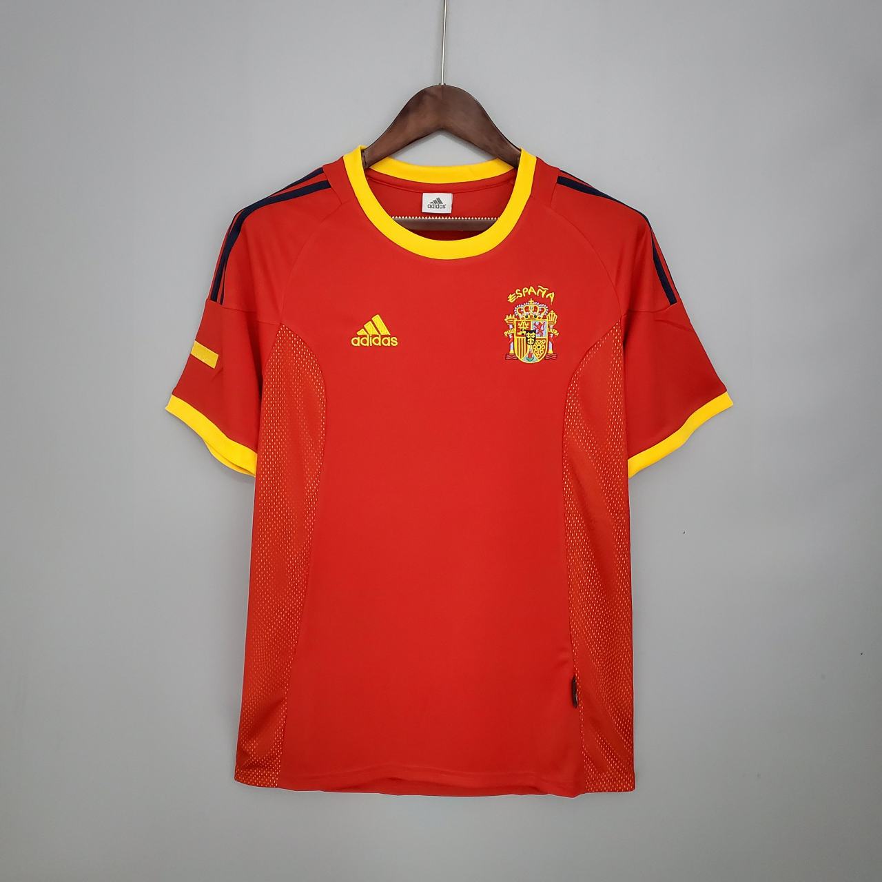 Retro Tây Ban Nha 2002 ( Sân Nhà )
