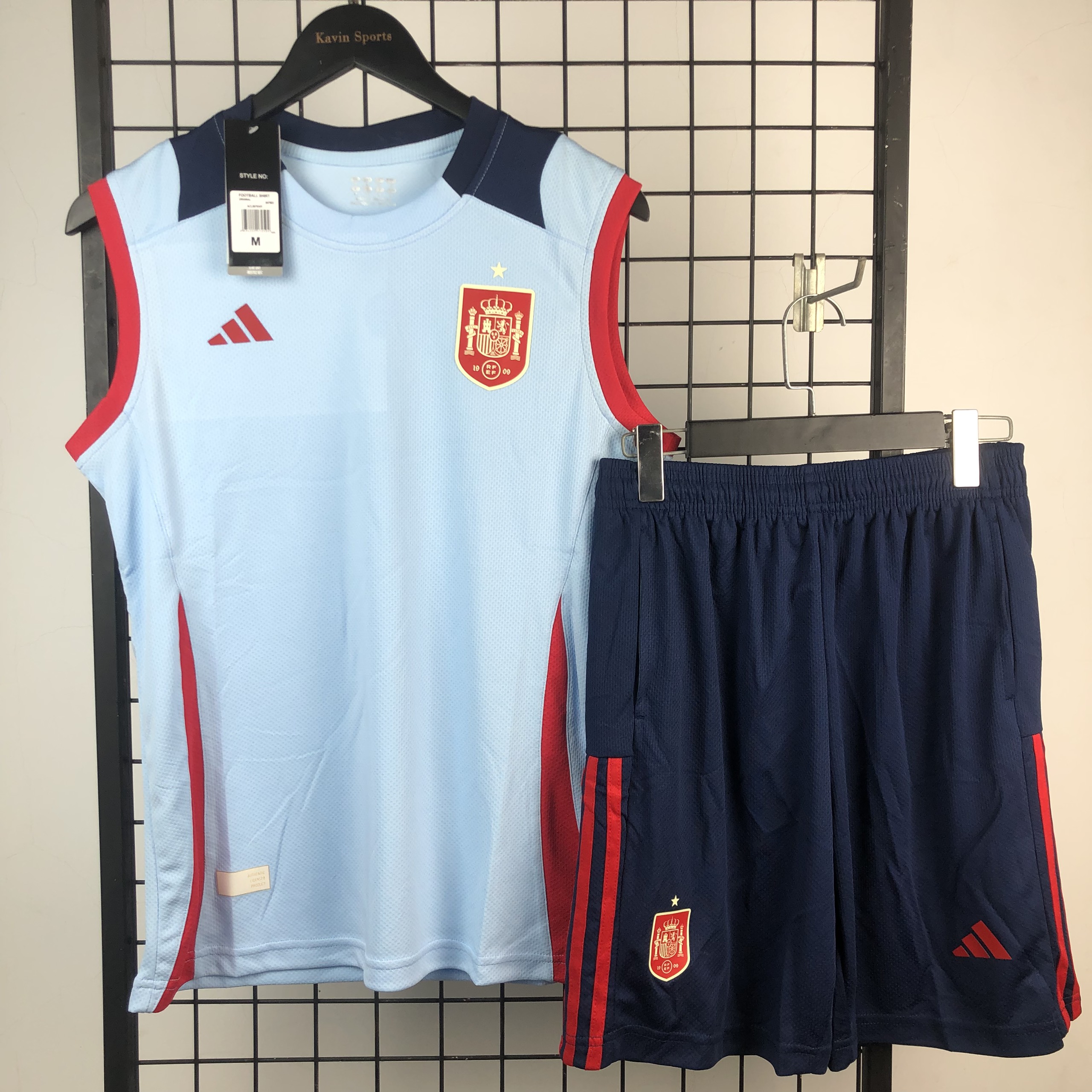 Set Training Tây Ban Nha 24 ( Balo-Xanh )