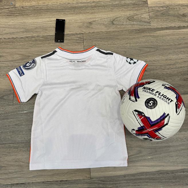Bộ Kids Real Madrid 2013/2014 ( Sân Nhà )