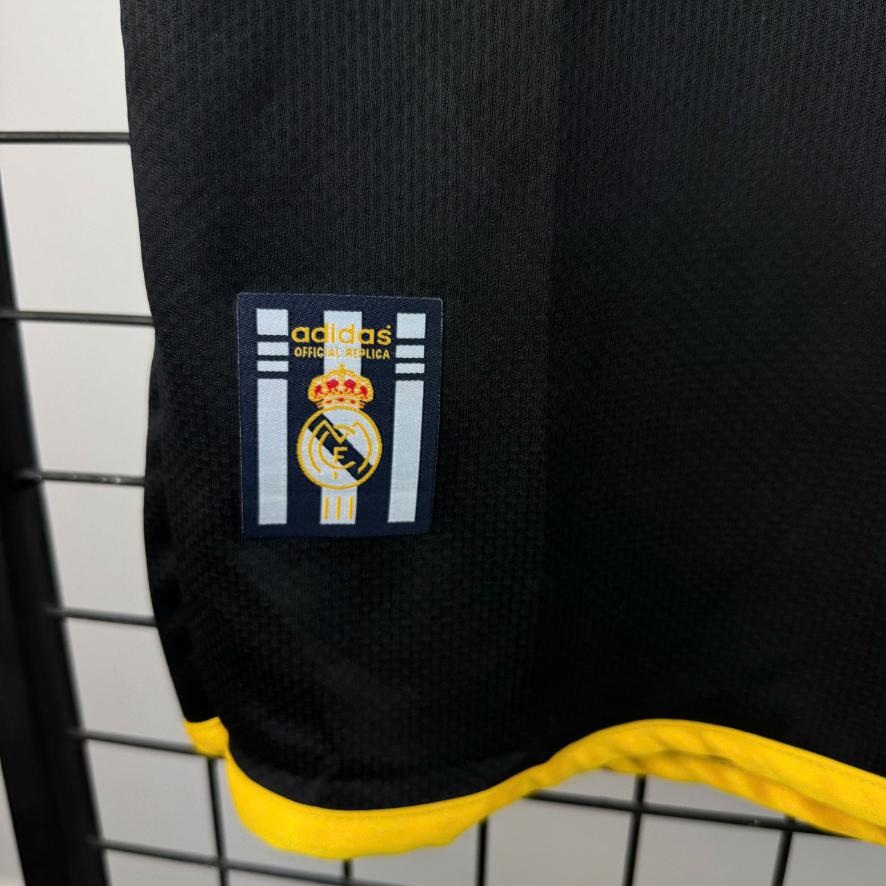 Đồ Fan Real 99/00 ( Sân Khách )