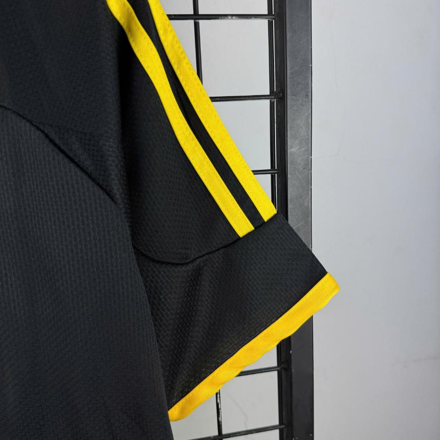 Đồ Fan Real 99/00 ( Sân Khách )