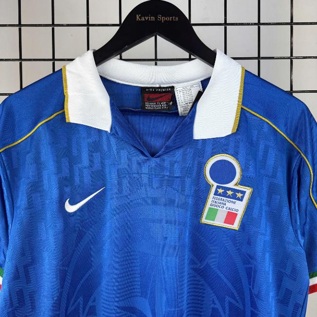 Retro Ý 1995 ( Sân Nhà )