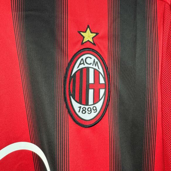 Retro Ac Milan 2004/2005 Tay Dài ( Sân Nhà )