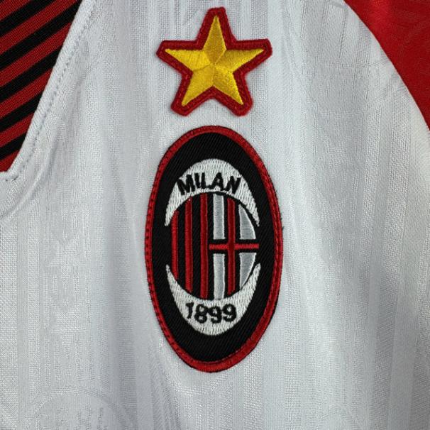 Retro Ac Milan 1997/1998 ( Sân Khách 3 )
