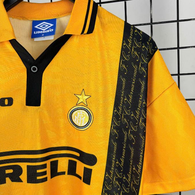 Retro Inter Milan 1996/1997 ( 3RD )