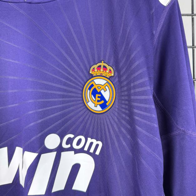 Retro Real Madrid 2010/2011 Tay Dài ( 3RD )