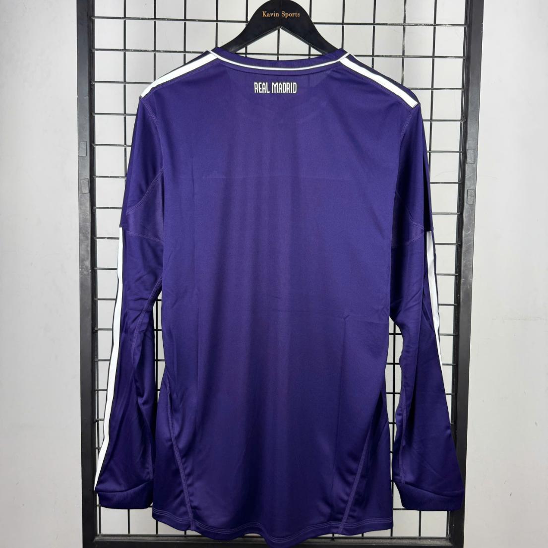 Retro Real Madrid 2010/2011 Tay Dài ( 3RD )