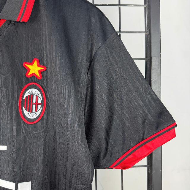 Retro Ac Milan 1996/1997 ( 3RD )