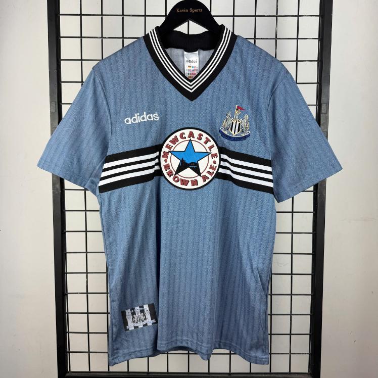 Retro Newcastle 1996/1997 ( Sân Khách )