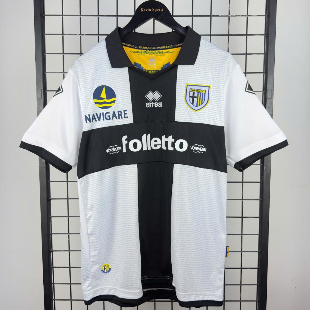 Retro Parma 2013/2014 ( Sân Khách )