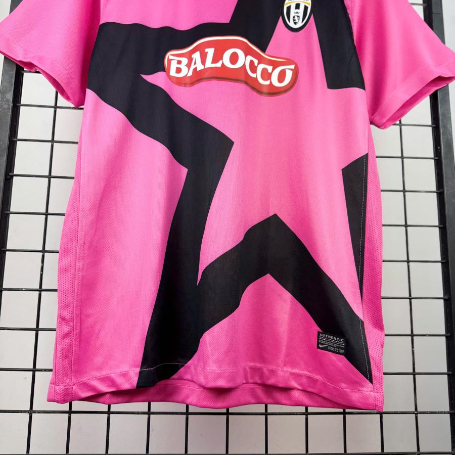 Retro Juventus 2011/2012 ( Sân Khách )