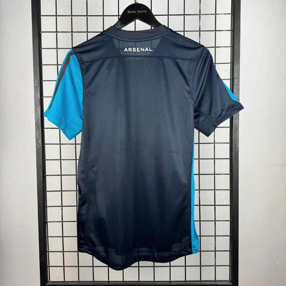 Retro Arsenal 2011/2012 ( Sân Khách )