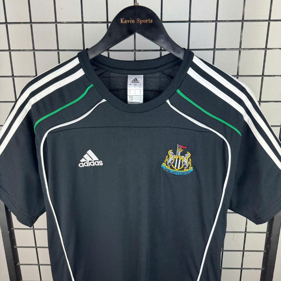 Áo Thun Newcastle 2025 ( UBP )