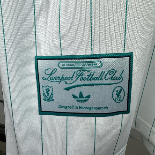 Áo Thun Liverpool 2025 ( Terrace Icons )