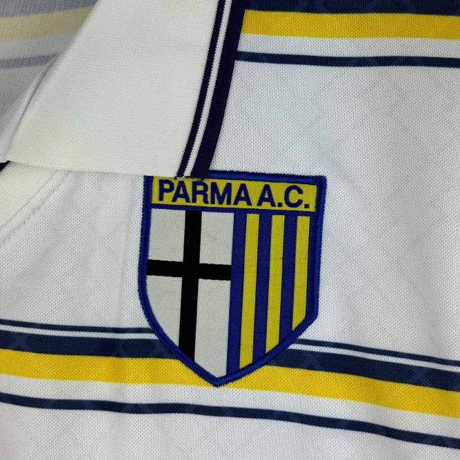 Retro Parma 1998/1999 ( Sân Khách )