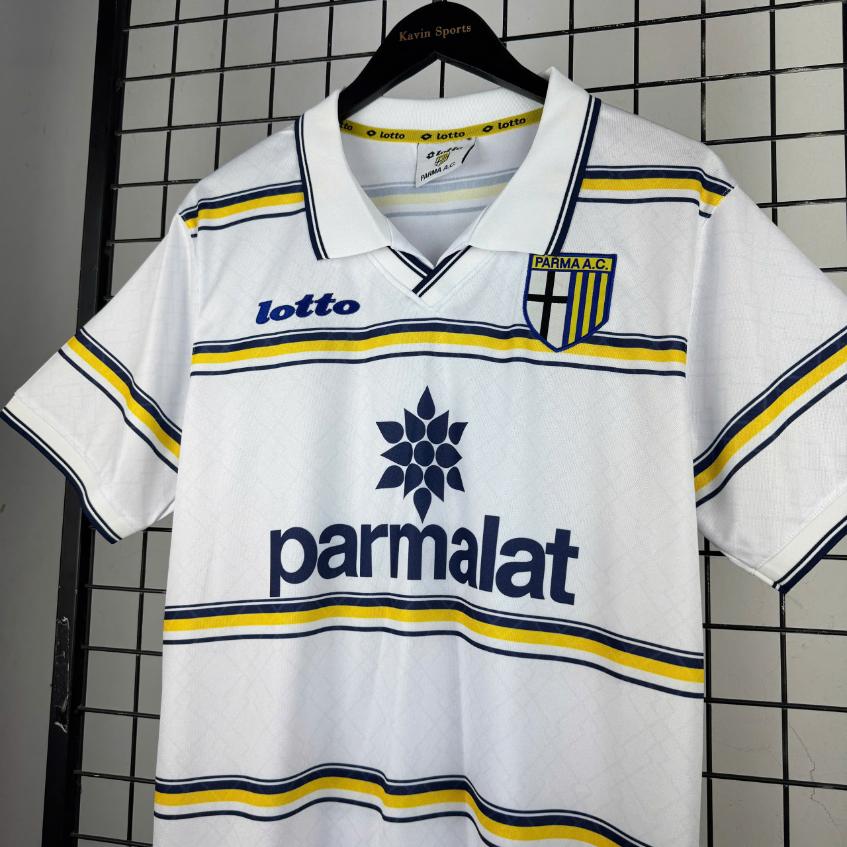 Retro Parma 1998/1999 ( Sân Khách )