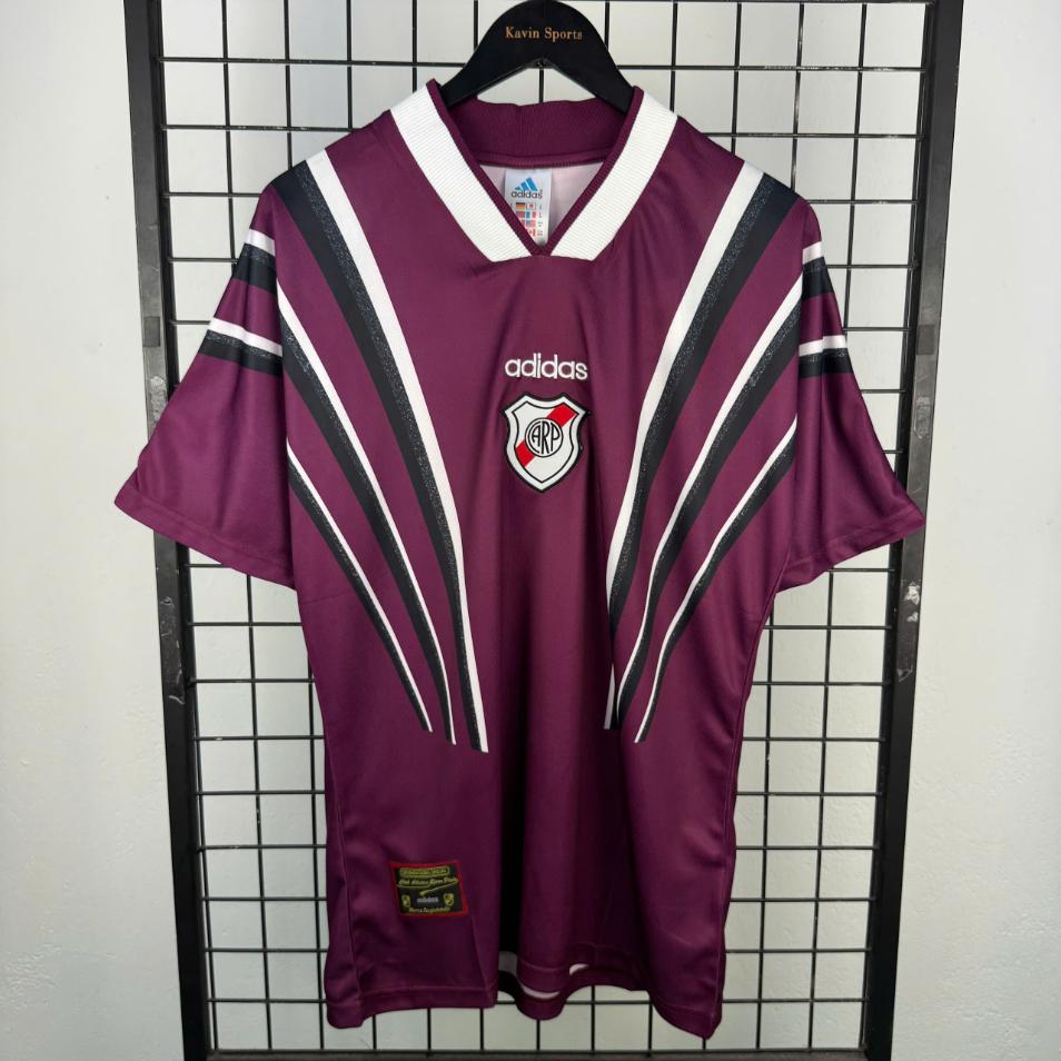 Retro Club Atlético River Plate 1996/1997 ( 3RD )