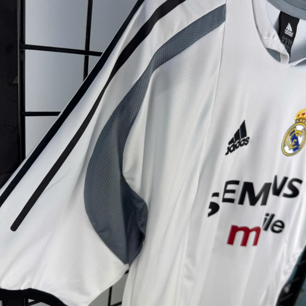 Retro Real Madrid 2004/2005 ( Training W )
