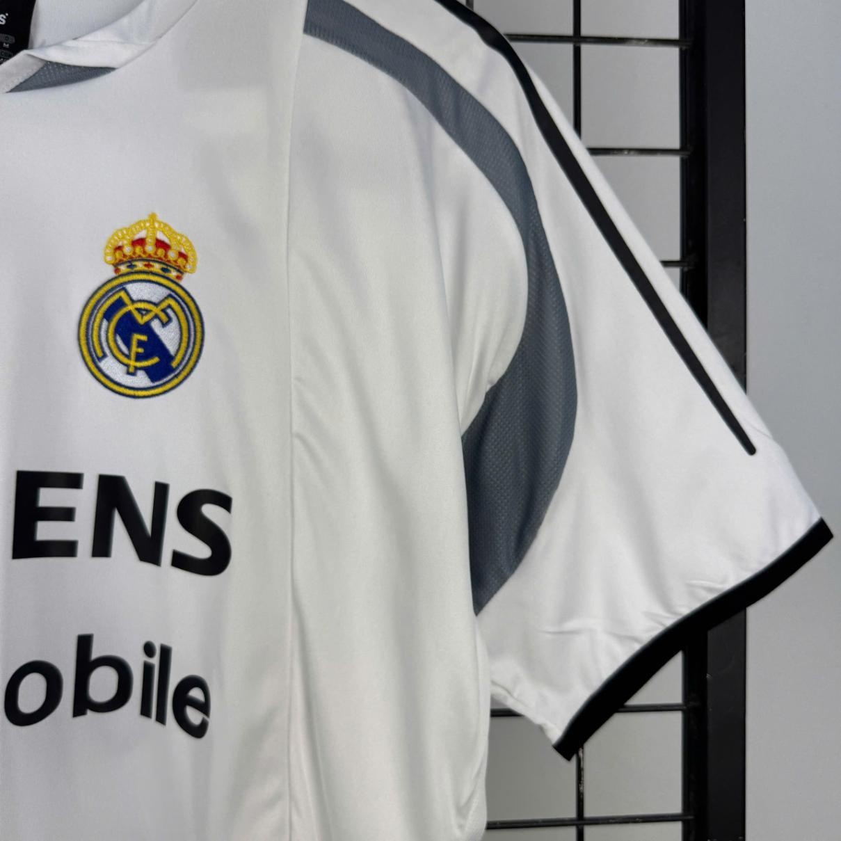 Retro Real Madrid 2004/2005 ( Training W )