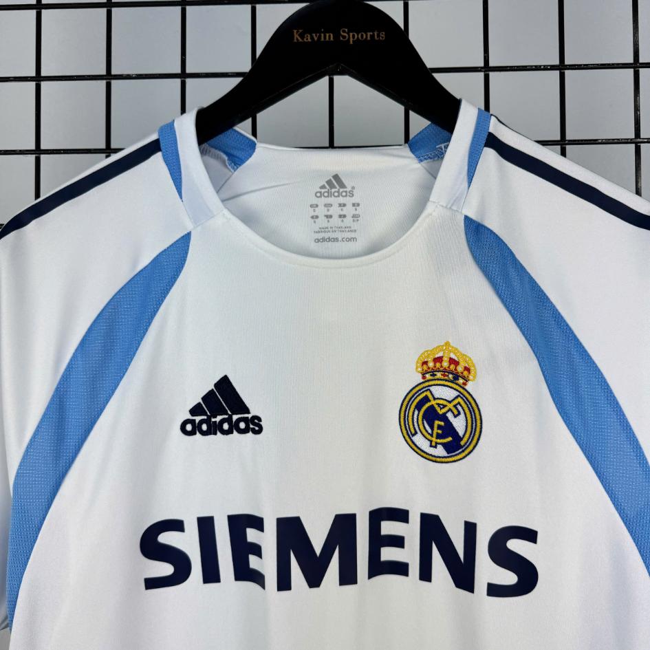 Retro Real Madrid 2005/2006 ( Training W )