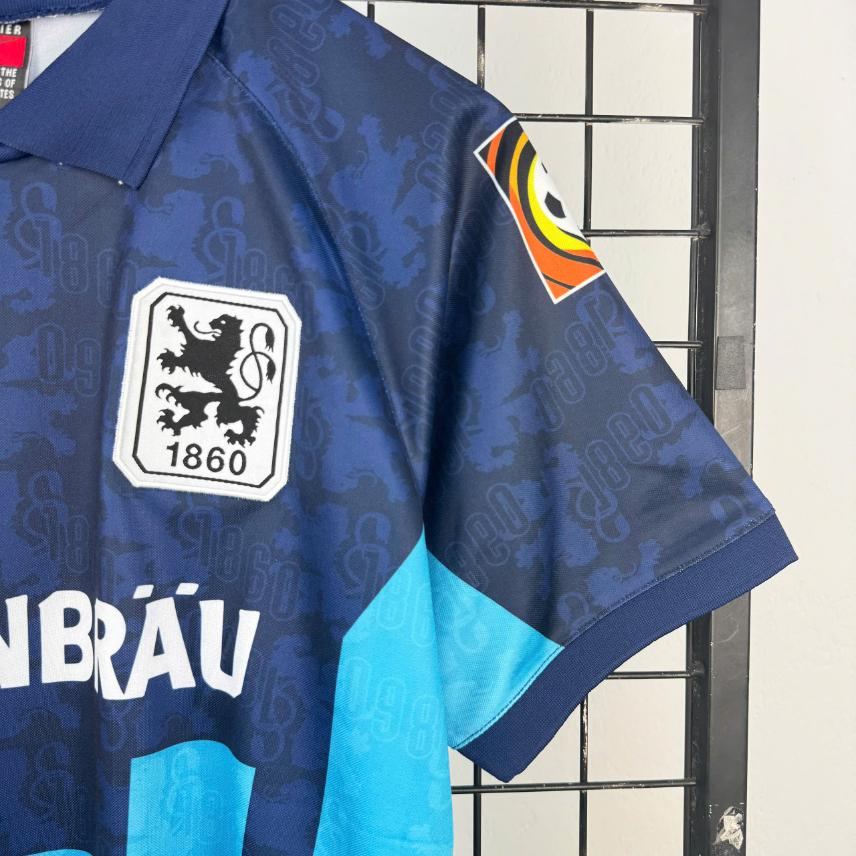 Retro 1860 Munich 1996/1997 ( Sân Khách )
