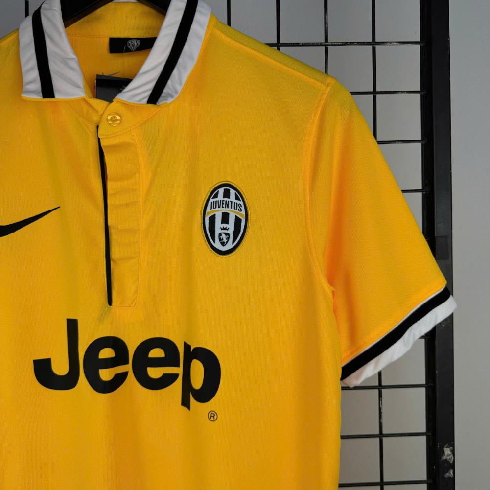 Retro Juventus 2013/2014 ( Sân Khách )