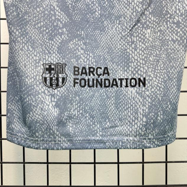 Đồ Fan Barcelona 26/27 ( Sân Khách )