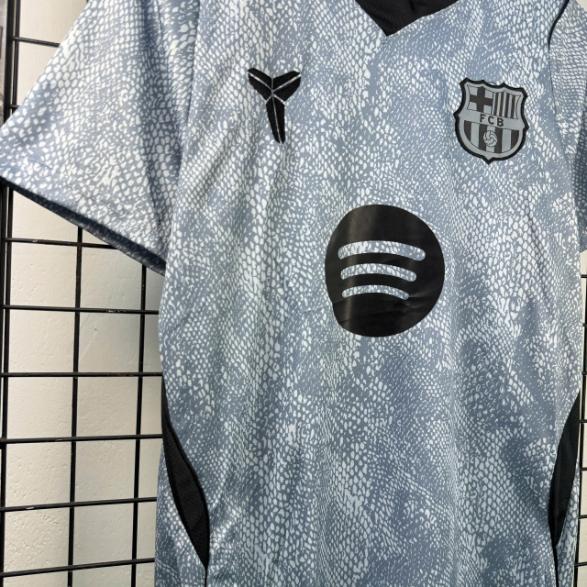 Đồ Fan Barcelona 26/27 ( Sân Khách )