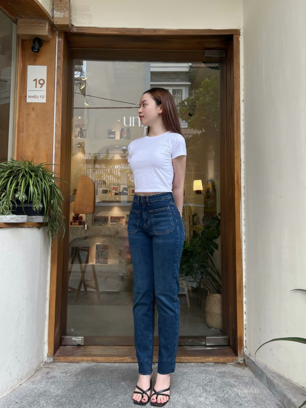 QUẦN JEANS LAI XẢ XANH TRƠN 2 TÚI ĐẮP