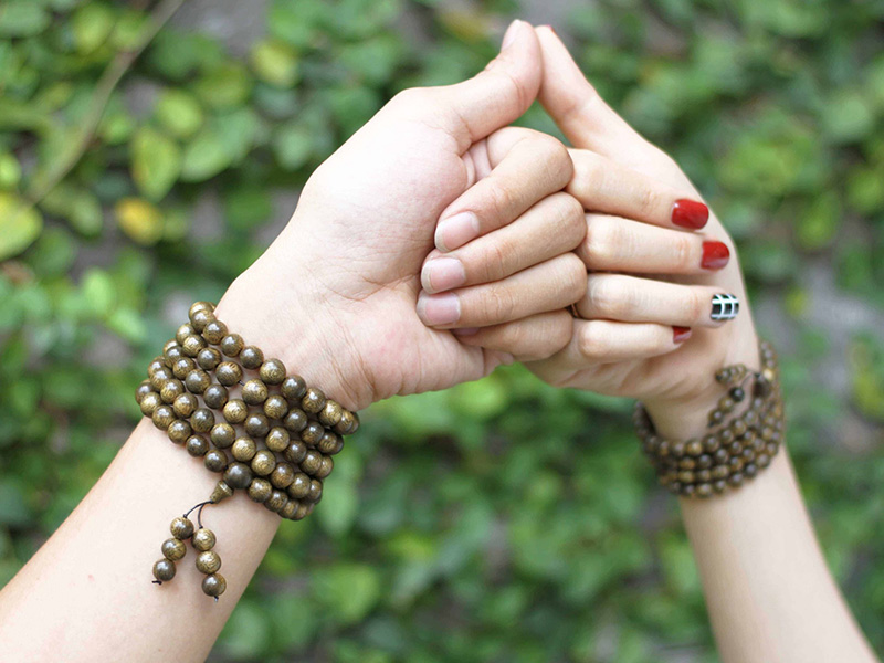 Chọn vòng trầm hương sao cho tốt?