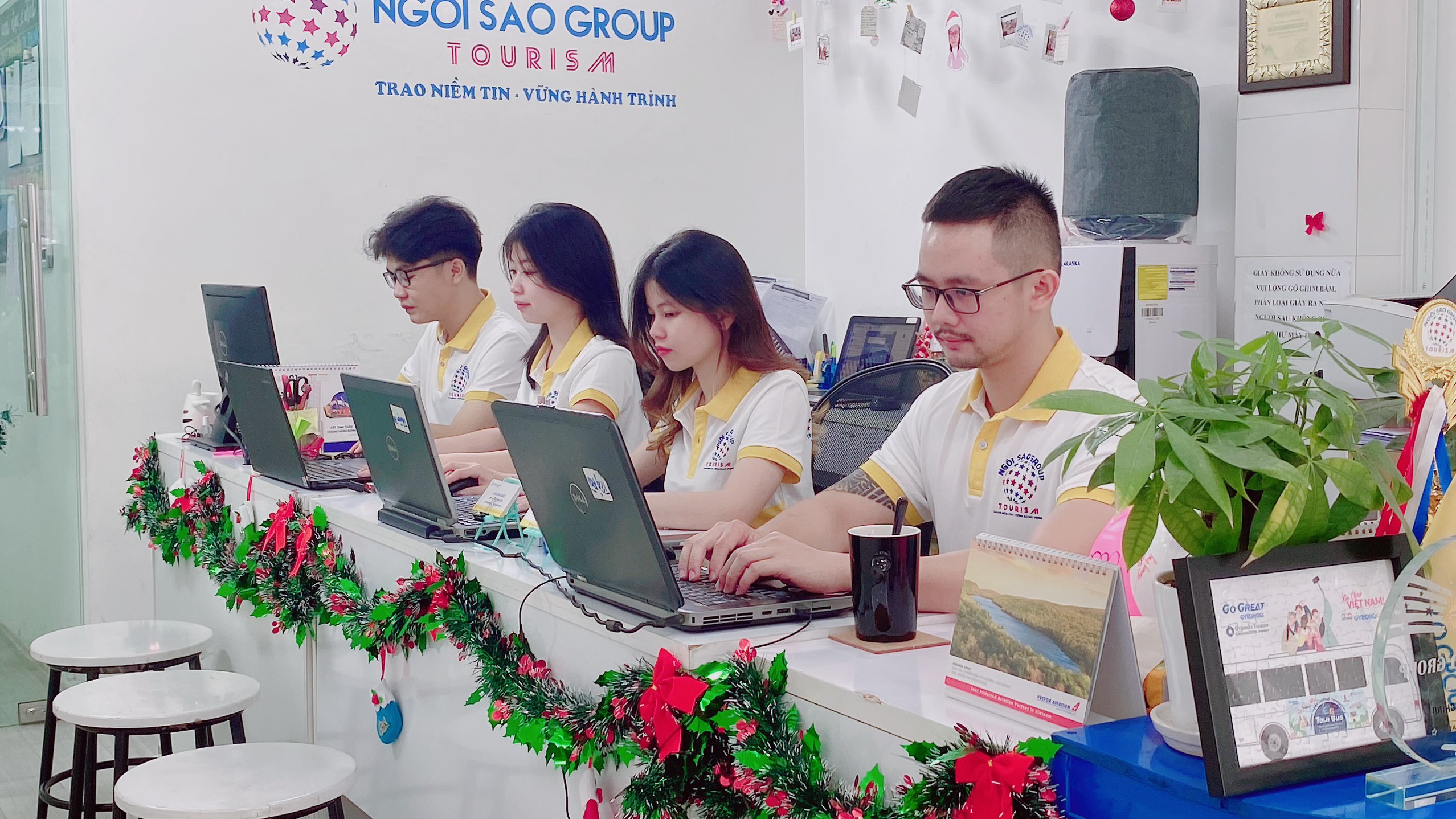 Tuyển dụng Nhân Viên HCNS công ty du lịch Ngôi Sao Group