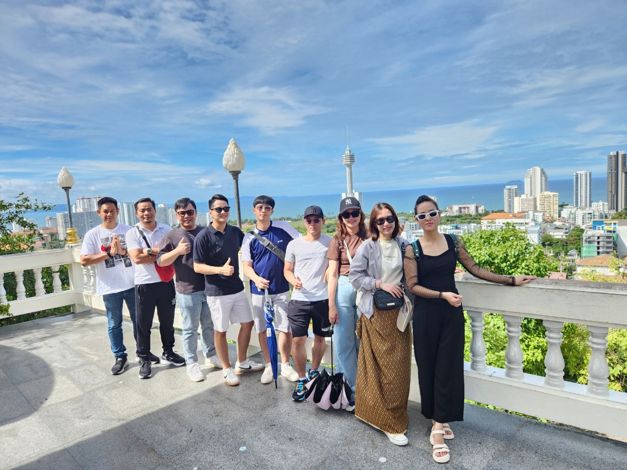 Chùa Phật Lớn Wat Phra Yai