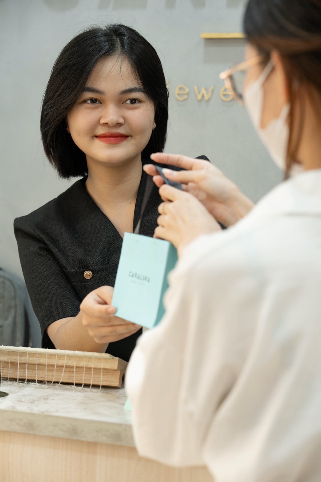 Sự uy tín của cửa hàng Cara Luna