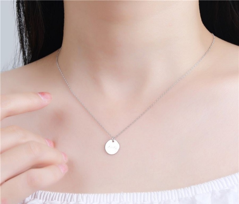 Dây chuyền bạc khắc chữ theo yêu cầu chất lượng bạc ta cao cấp