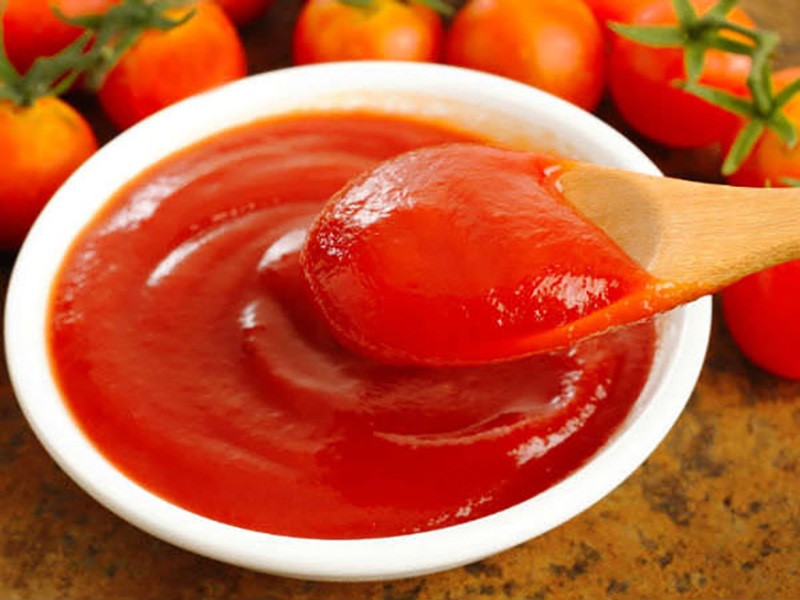 Cách làm sáng bạc bằng tương cà
