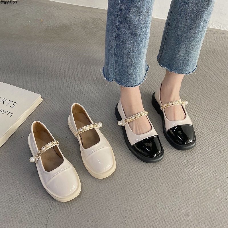 Giày búp bê thích hợp với những cô nàng nữ tính, bánh bèo