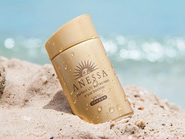 Sữa chống nắng Anessa Perfect UV Sunscreen Skincare Milk