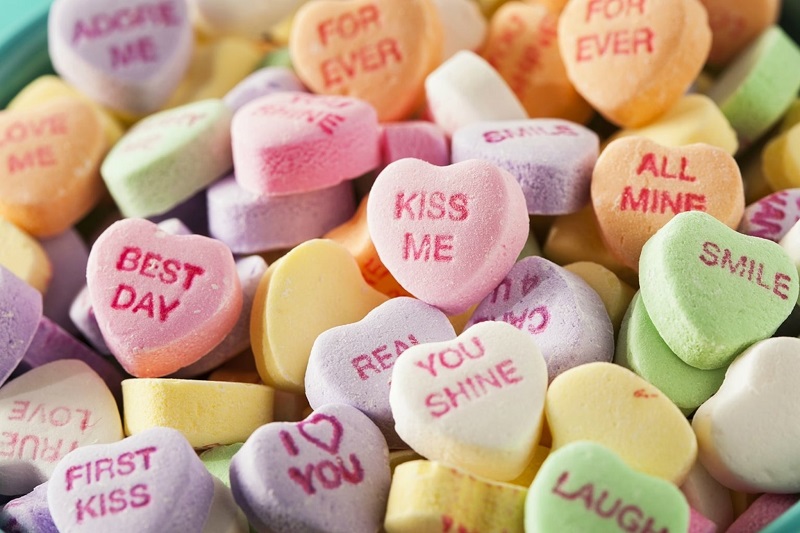 Tặng quà Valentine cho bạn gái mới quen