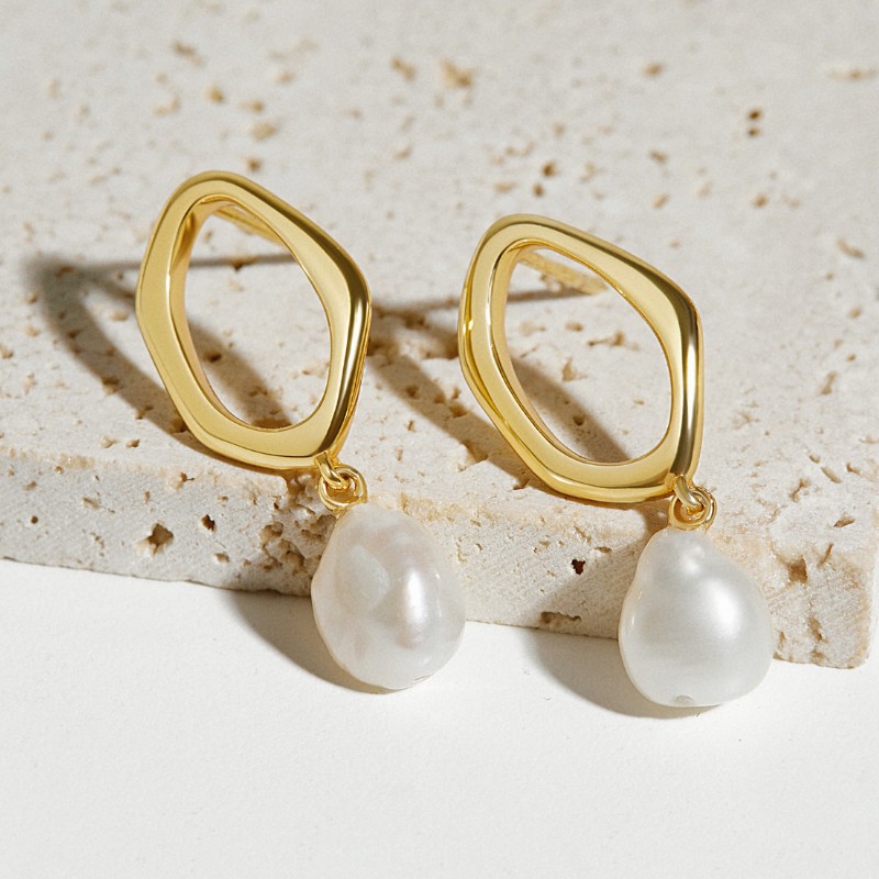 Bông Tai Bạc 925 Dáng Thả Đính Ngọc Trai Tự Nhiên Baroque Pearl - VSE03
