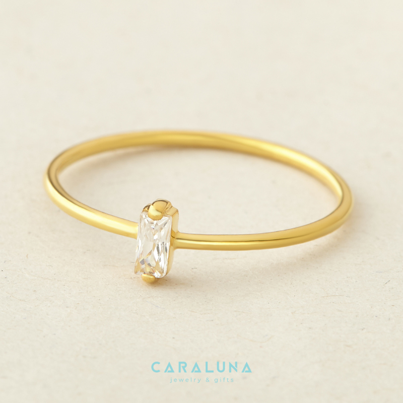 Nhẫn Bạc 925 Mặt Đá Baguette Dọc Dainty Lady - BR47