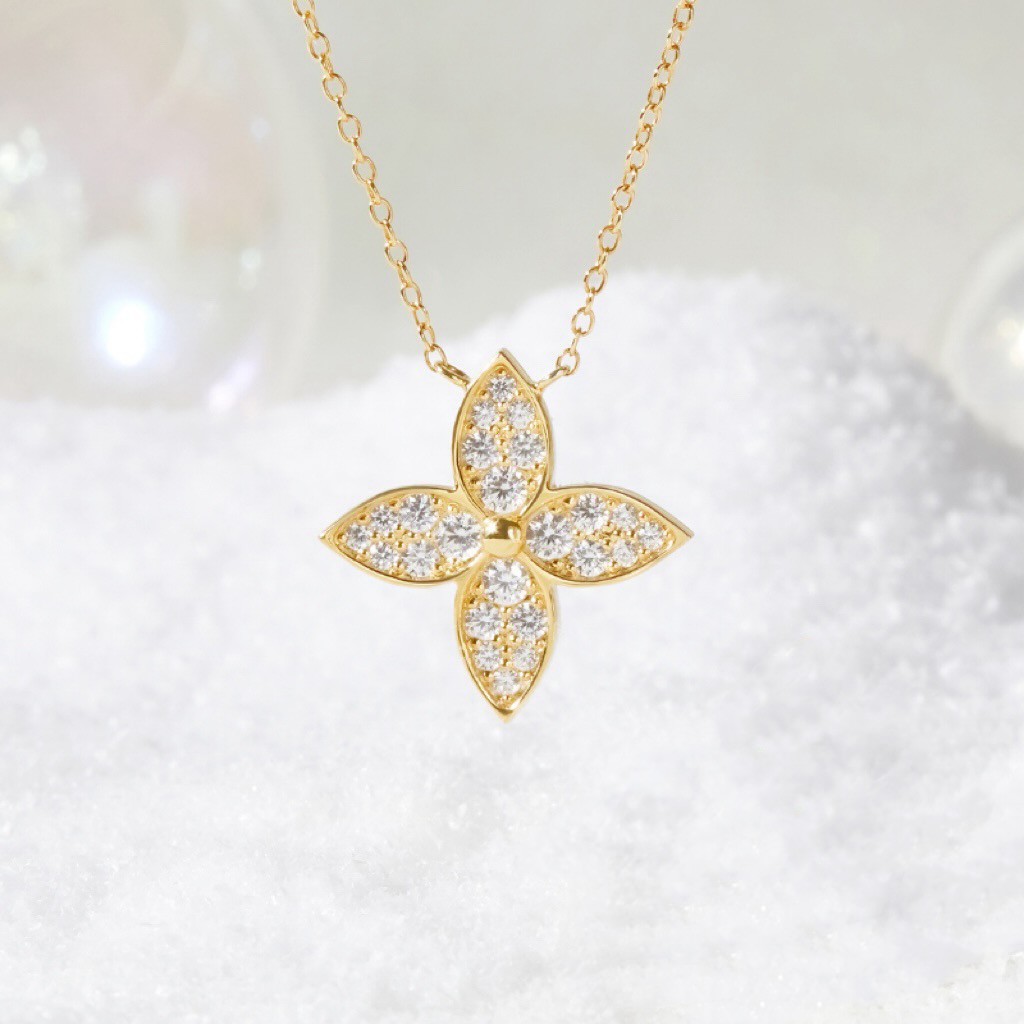 Dây Chuyền Bạc 925 Cỏ 4 Lá Đính Đá Lấp Lánh Lady Clover  - VUN02-1