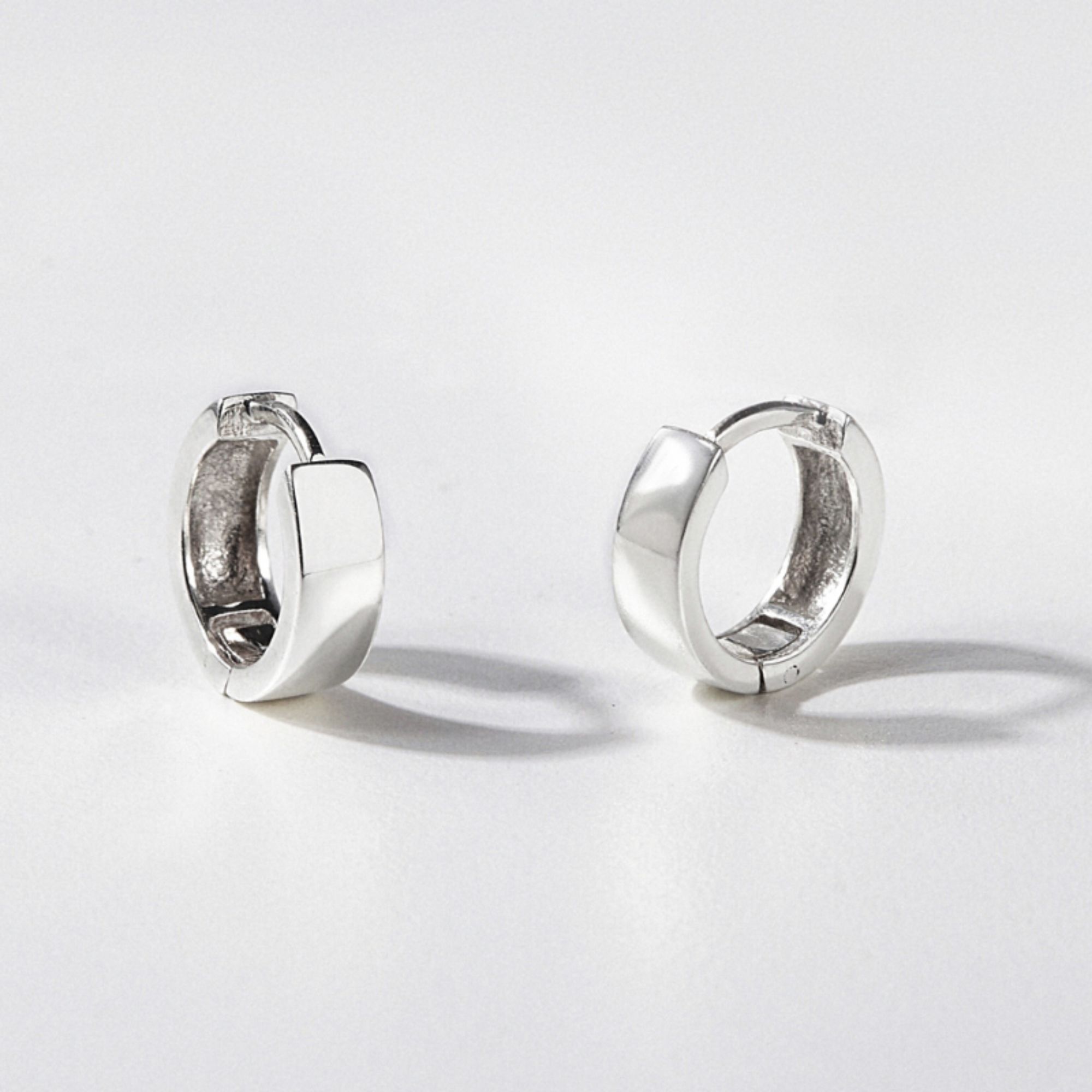 Set Khuyên Tai Kẹp Và Khuyên Tai Tròn Classic - Earrings Stack Khuyên Tai Bạc 925 CARA LUNA Earring Stack - Set Ear Cuff & Hoop (2 chiếc)