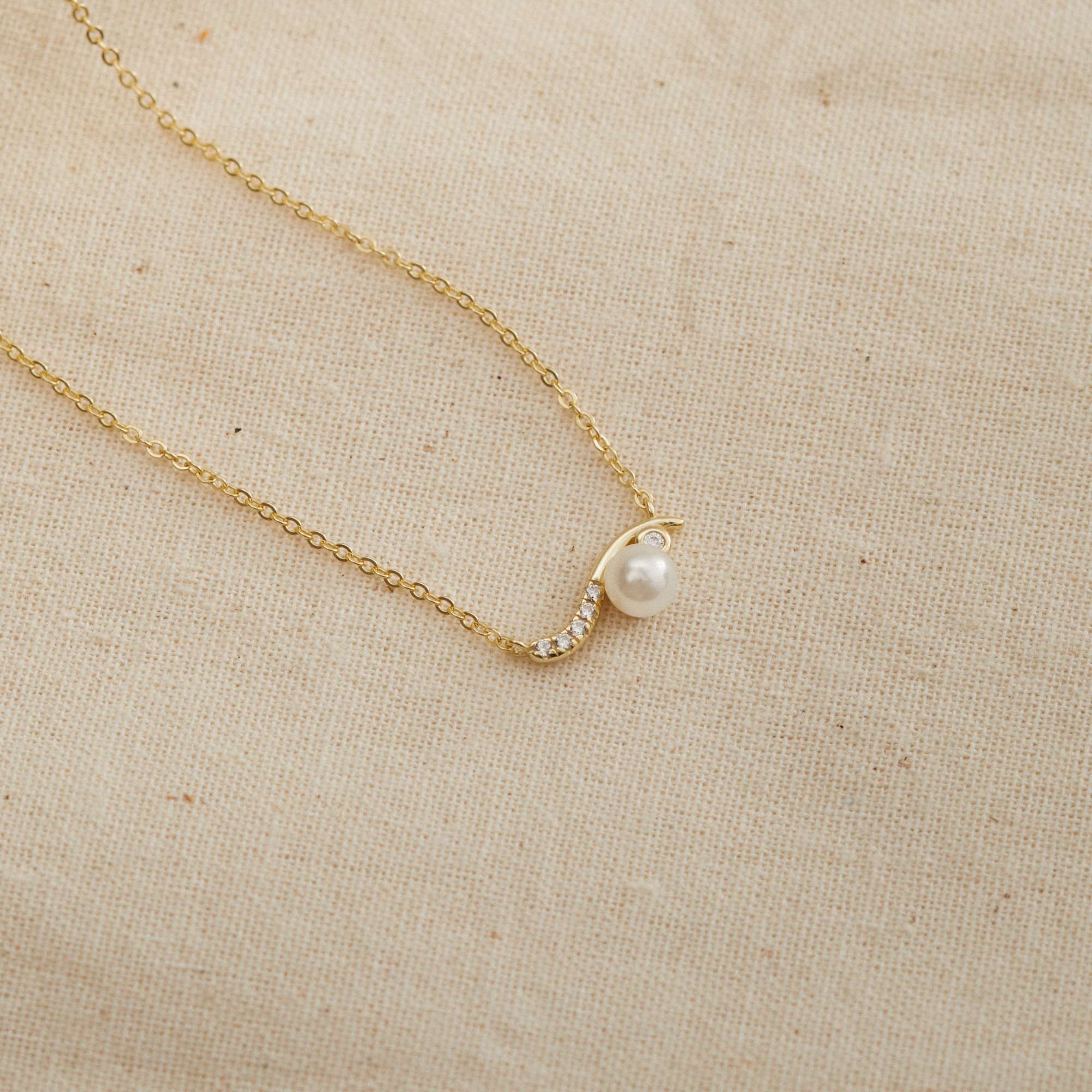 Dây Chuyền Bạc 925 Lượn Sóng Ngẫu Hứng Đính Khảm Trai Tự Nhiên - VCN515