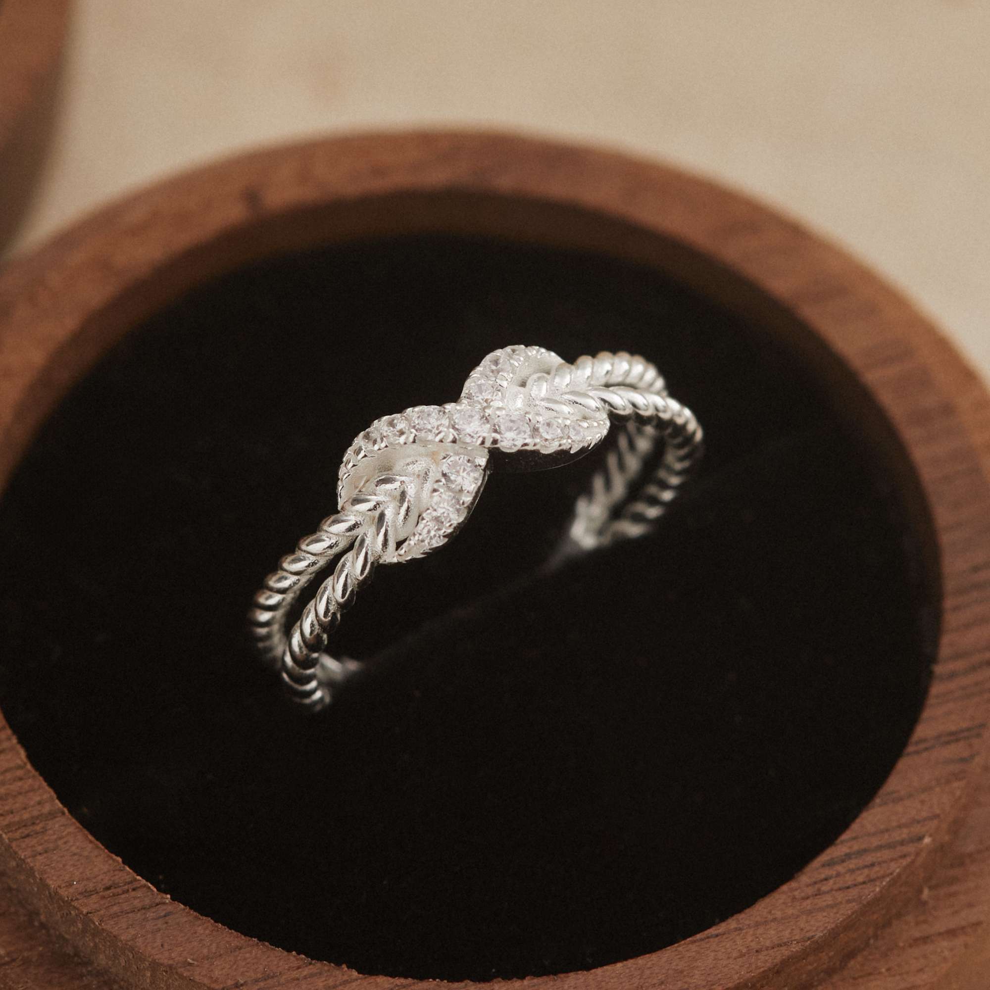 Nhẫn Bạc 925 Vô Cực Tình Yêu Vĩnh Cửu 2 Sợi Xoắn Double Knot - VCR514