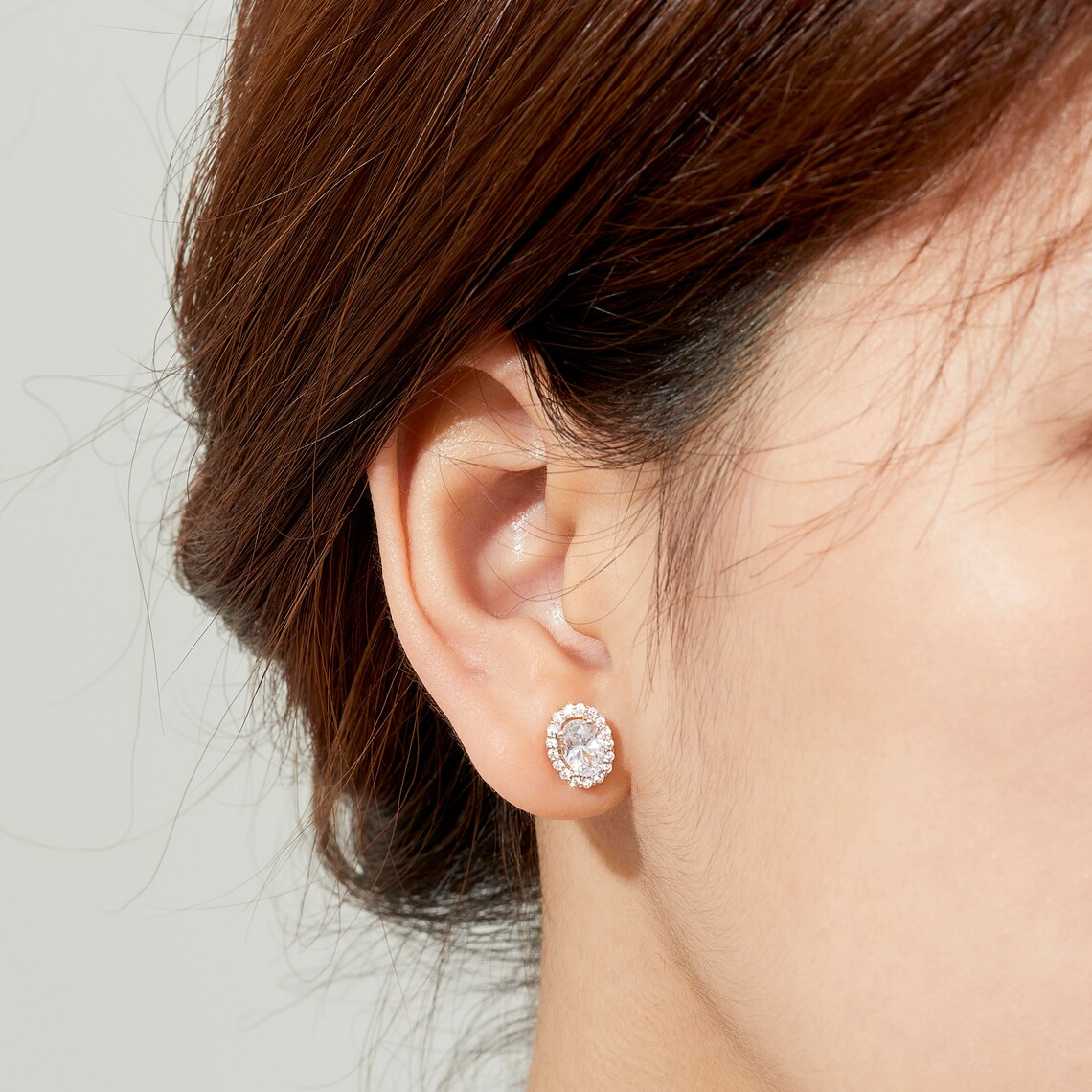 Hoa Tai Bạc 925 Nụ Oval Đính Đá - Bling Classic - VCE04