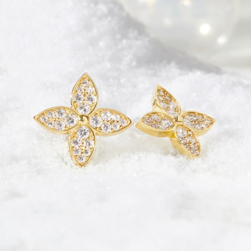 Khuyên Tai Nụ Bạc 925 Cỏ 4 Lá Đính Đá Stud Lady Clover - VUE03-1